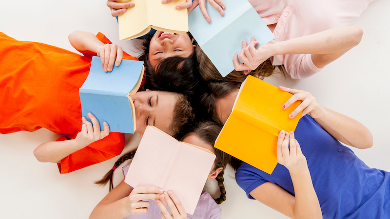 Scopri di più sull'articolo Poesie in inglese per bambini: learn English the fun way!