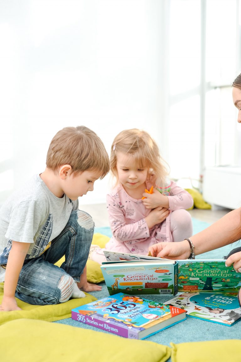 Scopri di più sull'articolo Educare alla lettura bambini e ragazzi