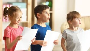 Studiare inglese con le canzoni con Helen Doron